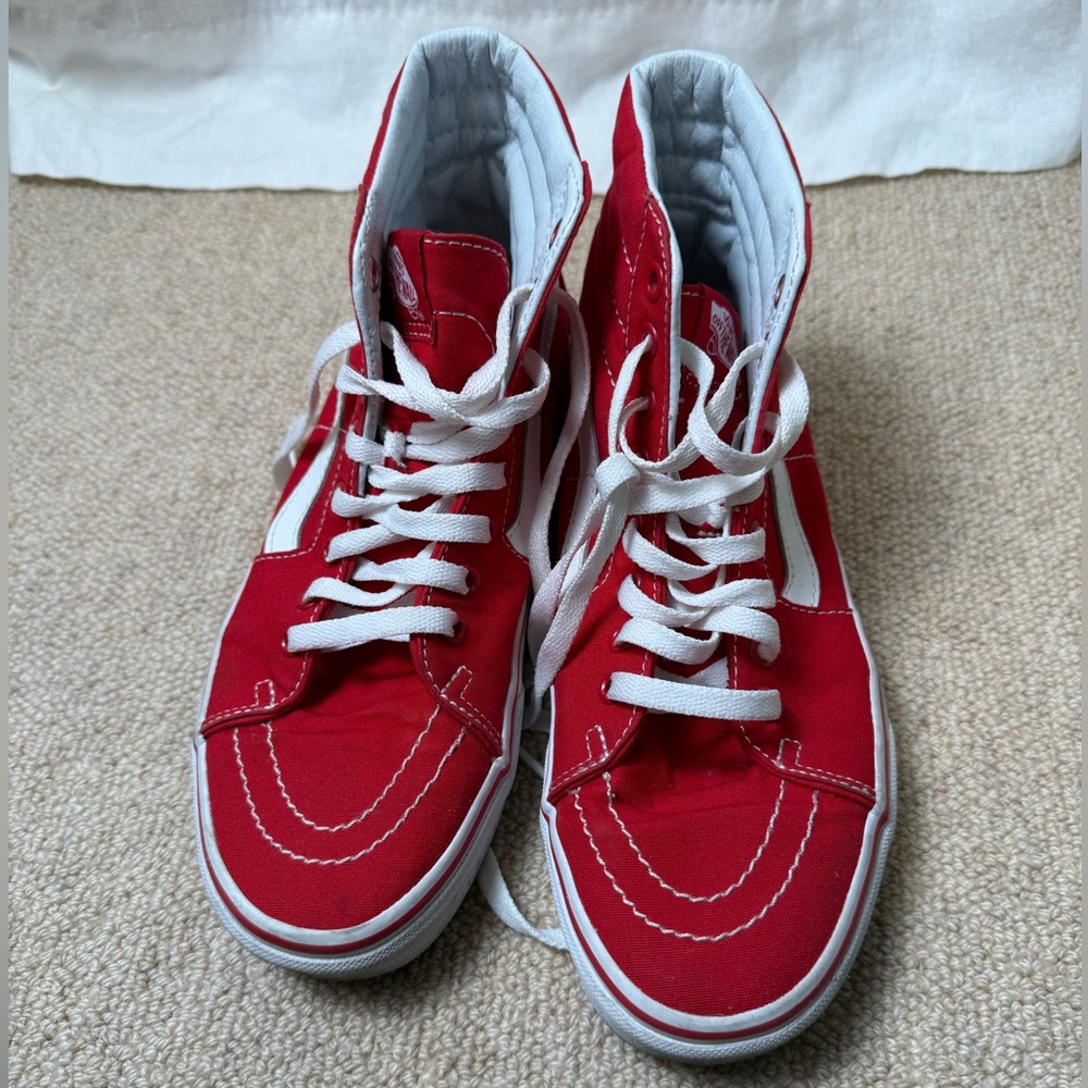 Vans Sk8 High Shoe in Racing Red